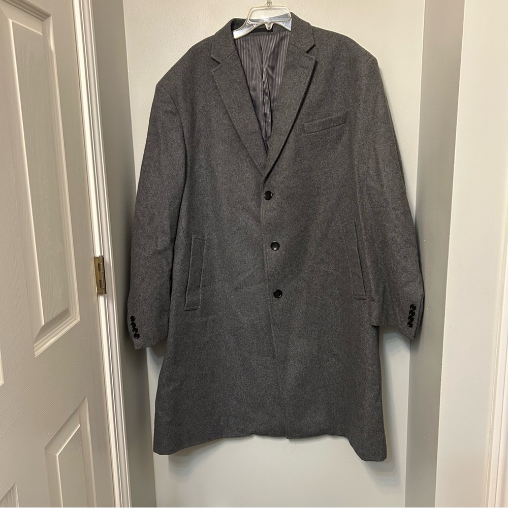 NWT Lorenzo Bruno Grey Classic Overcoat  Size 52R Pockets Button Front  $699 New